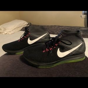 Men’s Nike shoes